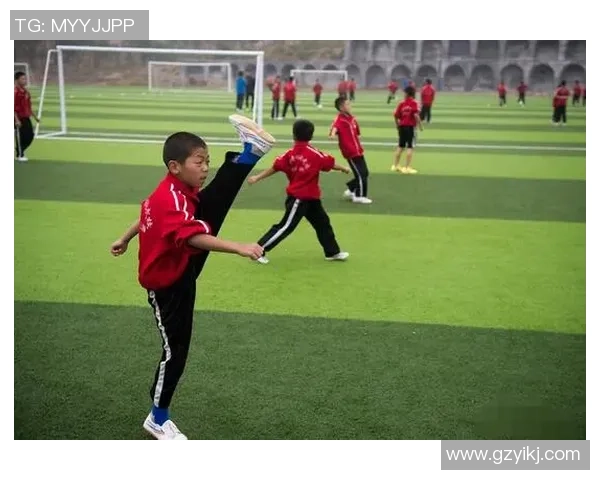 足球新授课探索：提升青少年球技与团队合作的创新教学方法